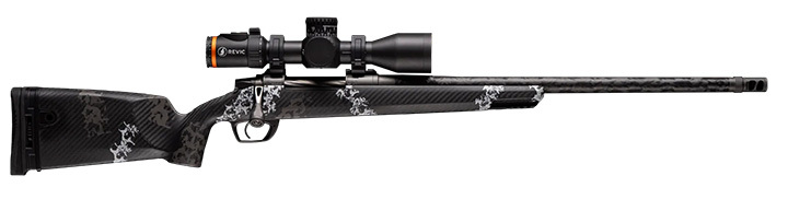 Hunter with Gunwerks rifle on elk hunt: Precision rifle for elk hunting, Gunwerks rifle for mountain hunting, best custom rifle for big game.